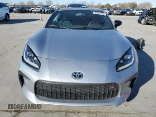 2023 Toyota GR86 with VIN JF1ZNBC10P8757040, listed as a Copart auction lot 88863455 with 23,314 mi miles and Salvage Title. Bid and sale history available at carsss.com. Image 5.