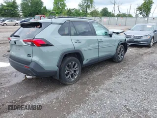 2023 Toyota RAV4 Hybrid XLE Premium z VIN 4T3B6RFV1PU120135, wystawiony jako IAAI lot #42371702 z przebiegiem 27 822 mil mil oraz . Historia ofert i sprzedaży dostępna na DreamBid. Obrazek 4.