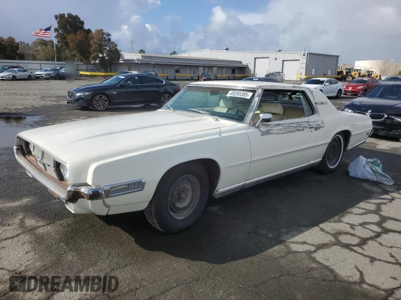 1969 Ford Thunderbird with VIN 9J83N122985, listed as a Copart auction lot 49285385 with 22,722 mi miles and Clean Title. Bid and sale history available at DreamBid. Image 1.