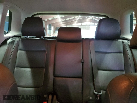 2015 Volkswagen Tiguan SE z VIN WVGBV7AX8FW574023, wystawiony jako Copart lot #50027465 z przebiegiem 101 145 mil mil oraz Czysty tytuł • Clean title. Historia ofert i sprzedaży dostępna na DreamBid. Obrazek 10.