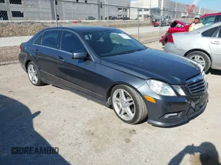 2011 Mercedes-Benz E 350 Luxury с VIN WDDHF5GB3BA412373, выставлен на аукционе IAAI как лот 42569168 с пробегом 178 323 миль миль и . История ставок и продаж доступна на DreamBid. Изображение 1.