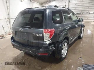 2010 Subaru Forester 2.5X Premium with VIN JF2SH6CCXAG902627, listed as a IAAI auction lot 41310057 with 160,873 mi miles. Bid and sale history available at carsss.com. Image 4.