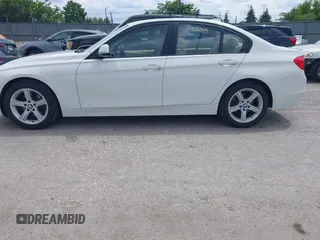 2013 BMW 3 Series 320i xDrive with VIN WBA3C3C53DF979770, listed as a IAAI auction lot 42373648 with 151,142 mi miles and . Bid and sale history available at DreamBid. Image 15.