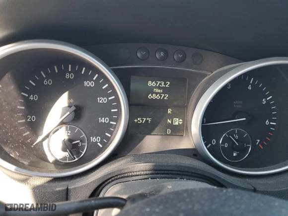 2011 Mercedes-Benz M-Class ML 350 with VIN 4JGBB5GB1BA628889, listed as a Copart auction lot 42630855 with 68,672 mi miles and Salvage Title. Bid and sale history available at carsss.com. Image 9.