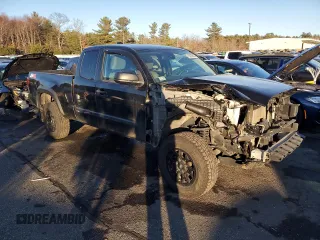2021 Toyota Tacoma SR with VIN 3TYSX5EN9MT005100, listed as a Copart auction lot 85952424 with 85,824 mi miles and Salvage title. Bid and sale history available at DreamBid. Image 4.