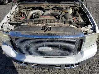 2006 Ford Super Duty F-250 XL with VIN 1FTSW20P26EB54317, listed as a Copart auction lot 87952395 with 209,844 mi miles and Non Repairable. Bid and sale history available at carsss.com. Image 11.
