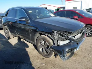 2019 Mercedes-Benz GLC with VIN WDC0G4JB3KV163602, listed as a IAAI auction lot 41416245 with 69,220 mi miles. Bid and sale history available at carsss.com. Image 1.
