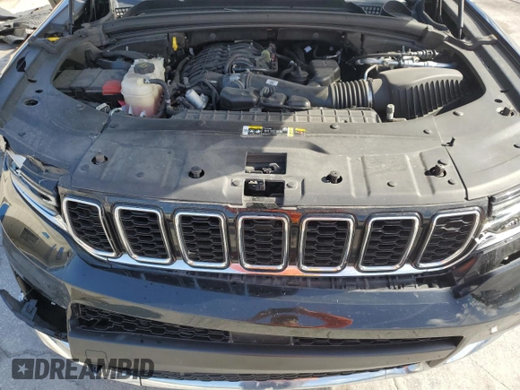 2022 Jeep Grand Cherokee Limited z VIN 1C4RJJBG0N8631182, wystawiony jako Copart lot #53941645 z przebiegiem 59 089 mil mil oraz Nie do naprawy • Non repairable. Historia ofert i sprzedaży dostępna na DreamBid. Obrazek 12.