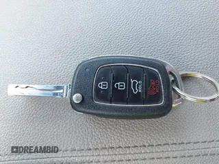 2018 Hyundai Tucson SEL with VIN KM8J3CA42JU736314, listed as a IAAI auction lot 40104931 with 68,677 mi miles and . Bid and sale history available at DreamBid. Image 11.