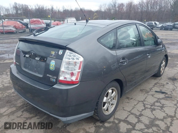2007 Toyota Prius with VIN JTDKB20U673207969, listed as a IAAI auction lot 41897542 with 374,266 mi miles. Bid and sale history available at carsss.com. Image 4.