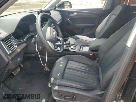 2021 Audi Q5 Premium Plus with VIN WA1BAAFY9M2081092, listed as a Copart auction lot 61368775 with 45,278 mi miles and Salvage title. Bid and sale history available at DreamBid. Image 7.