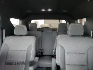 2024 Chevrolet Traverse AWD LT with VIN 1GNEVGKS4RJ167409, listed as a Copart auction lot 53570595 with 17,660 mi miles and Clean Title. Bid and sale history available at carsss.com. Image 10.