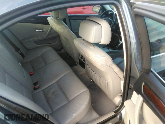 2009 BMW 5 Series 528i with VIN WBANU53529C121796, listed as a IAAI auction lot 35911209 with 178,049 mi miles and . Bid and sale history available at carsss.com. Image 8.