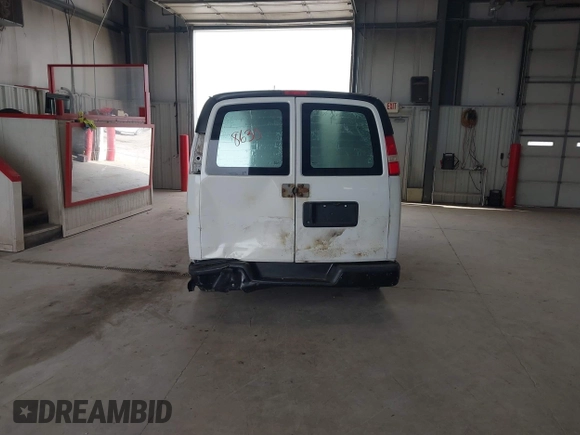 2012 Chevrolet Express Cargo with VIN 1GCSGAFX8C1176033, listed as a IAAI auction lot 42068630 with 260,289 mi miles and . Bid and sale history available at DreamBid. Image 16.