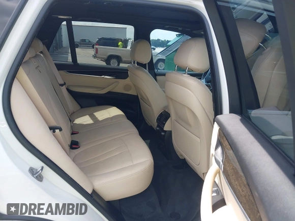 2017 BMW X5 sDrive35i z VIN 5UXKR2C35H0X04222, wystawiony jako IAAI lot #42149985 z przebiegiem 198 645 mil mil oraz . Historia ofert i sprzedaży dostępna na DreamBid. Obrazek 8.