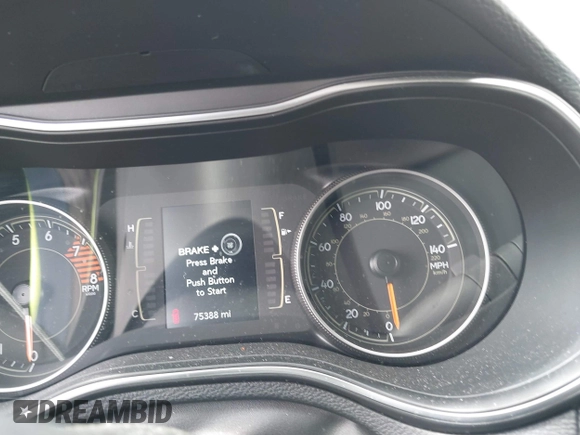 2020 Jeep Cherokee Altitude with VIN 1C4PJMLX9LD634920, listed as a IAAI auction lot 41892720 with 75,388 mi miles and . Bid and sale history available at DreamBid. Image 7.