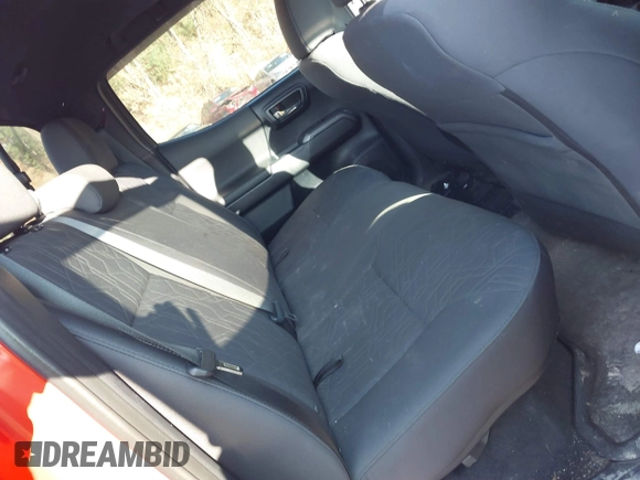 2016 Toyota Tacoma SR with VIN 3TMCZ5AN6GM009576, listed as a IAAI auction lot 40911932 with Not Provided miles and . Bid and sale history available at DreamBid. Image 8.