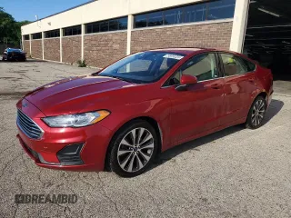 2020 Ford Fusion SE with VIN 3FA6P0T90LR218353, listed as a Copart auction lot 62332045 with 109,421 mi miles and Clean title. Bid and sale history available at DreamBid. Image 1.