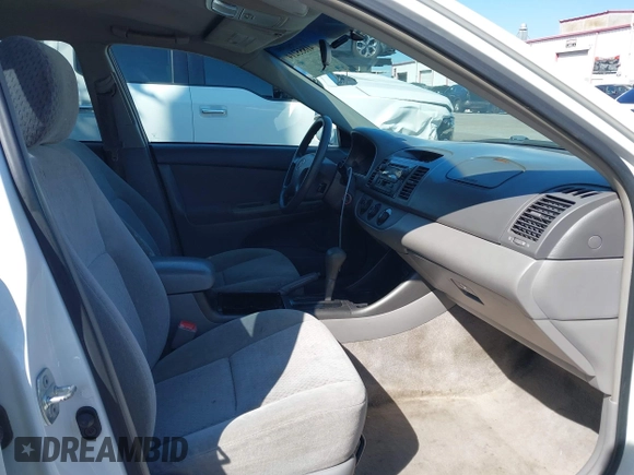 2004 Toyota Camry LE with VIN 4T1BE32KX4U284600, listed as a IAAI auction lot 41855214 with 116,758 mi miles. Bid and sale history available at carsss.com. Image 5.