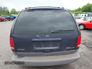 1997 Dodge Caravan LE z VIN 1B4GP54L5VB284083, wystawiony jako IAAI lot #42215384 z przebiegiem 220 000 mil mil oraz . Historia ofert i sprzedaży dostępna na DreamBid. Obrazek 17.
