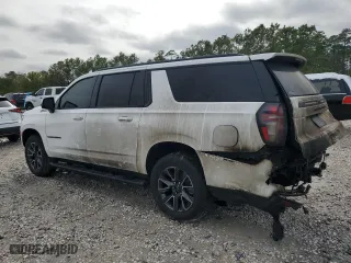 2022 Chevrolet Suburban Z71 with VIN 1GNSKDKD2NR123609, listed as a Copart auction lot 45207735 with 0 mi miles and Non Repairable. Bid and sale history available at carsss.com. Image 2.