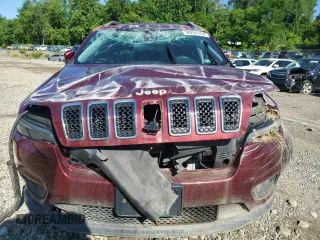 2019 Jeep Cherokee Altitude z VIN 1C4PJMLB2KD128025, wystawiony jako Copart lot #58207304 z przebiegiem 79 743 mil mil oraz Szkoda całkowita • Salvage title. Historia ofert i sprzedaży dostępna na DreamBid. Obrazek 5.