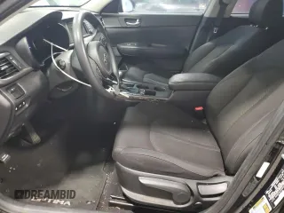 2016 Kia Optima LX z VIN 5XXGT4L35GG103586, wystawiony jako Copart lot #51571975 z przebiegiem 142 937 mil mil oraz Szkoda całkowita • Salvage title. Historia ofert i sprzedaży dostępna na DreamBid. Obrazek 7.