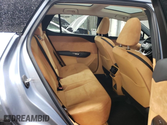 2023 Lexus RZ 450e Premium z VIN JTJAAAAB1PA004373, wystawiony jako Copart lot #48545194 z przebiegiem 21 710 mil mil oraz Szkoda całkowita • Salvage title. Historia ofert i sprzedaży dostępna na DreamBid. Obrazek 10.