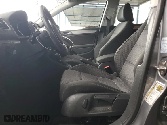 2014 Volkswagen Golf TDI w/Sunroof & Nav z VIN WVWDM7AJ9EW000668, wystawiony jako Copart lot #48564565 z przebiegiem 28 578 mil mil oraz Szkoda całkowita • Salvage title. Historia ofert i sprzedaży dostępna na DreamBid. Obrazek 7.