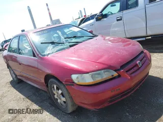 2001 Honda Accord EX z VIN 1HGCG56661A135773, wystawiony jako IAAI lot #41988217 z przebiegiem 324 627 mil mil oraz . Historia ofert i sprzedaży dostępna na DreamBid. Obrazek 1.