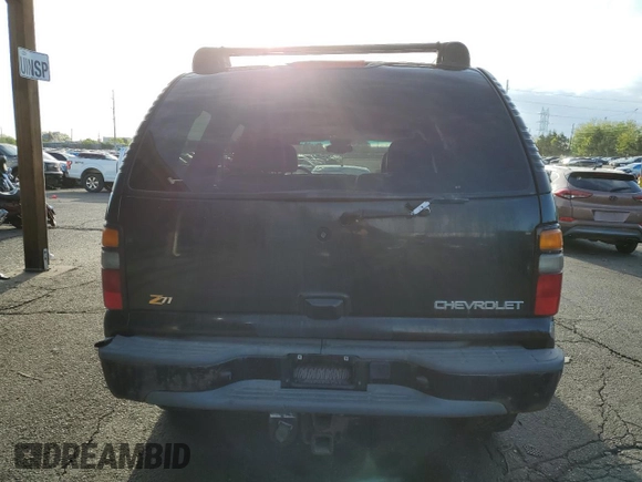 2004 Chevrolet Tahoe Z71 z VIN 1GNEK13Z34R296737, wystawiony jako Copart lot #55362805 z przebiegiem 195 612 mil mil oraz Szkoda całkowita • Salvage title. Historia ofert i sprzedaży dostępna na DreamBid. Obrazek 6.