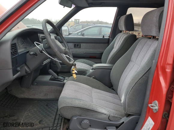 1990 Toyota 4Runner SR5 with VIN JT3VN39WXL0031586, listed as a Copart auction lot 85439374 with 100,264 mi miles and Clean Title. Bid and sale history available at carsss.com. Image 7.