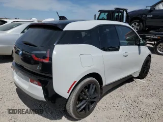 2015 BMW i3 с VIN WBY1Z4C55FV500738, выставлен на аукционе Copart как лот 58325715 с пробегом Не указан миль и Списание • Salvage title. История ставок и продаж доступна на DreamBid. Изображение 3.