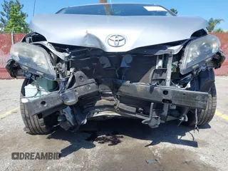2013 Toyota Sienna SE с VIN 5TDXK3DC7DS287161, выставлен на аукционе IAAI как лот 42249232 с пробегом 168 307 миль миль и . История ставок и продаж доступна на DreamBid. Изображение 18.