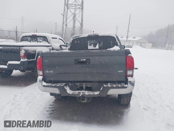 2019 Toyota Tacoma SR z VIN 3TMCZ5AN6KM283675, wystawiony jako IAAI lot #41245232 z przebiegiem 35 337 mil mil oraz . Historia ofert i sprzedaży dostępna na DreamBid. Obrazek 17.