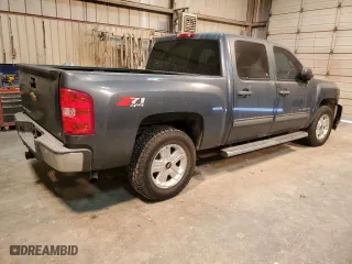 2012 Chevrolet Silverado 1500 LT with VIN 1GCPKSE72CF225385, listed as a Copart auction lot 87065864 with 141,282 mi miles and Salvage Title. Bid and sale history available at carsss.com. Image 3.