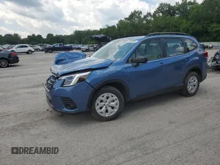 2022 Subaru Forester z VIN JF2SKACCXNH445516, wystawiony jako Copart lot #63581805 z przebiegiem 35 932 mil mil oraz Szkoda całkowita • Salvage title. Historia ofert i sprzedaży dostępna na DreamBid. Obrazek 1.