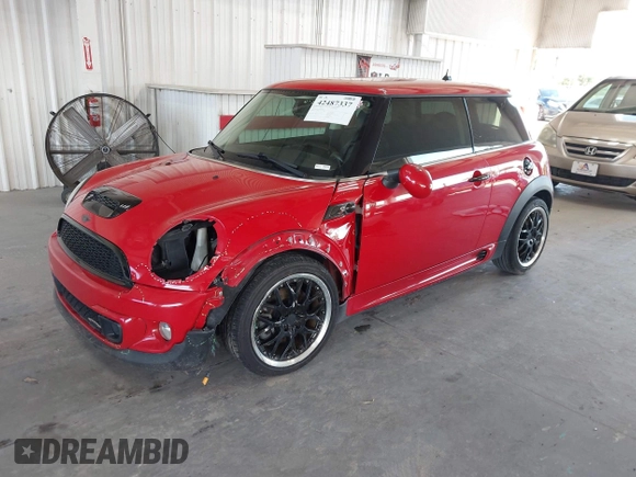2012 MINI Hardtop S with VIN WMWSV3C55CT387678, listed as a IAAI auction lot 42487337 with 111,965 mi miles and . Bid and sale history available at DreamBid. Image 2.