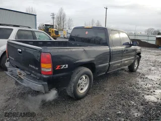 2002 Chevrolet Silverado 1500 LT with VIN 1GCEK19T42E150069, listed as a Copart auction lot 50096245 with 105,141 mi miles and Salvage Title. Bid and sale history available at carsss.com. Image 3.