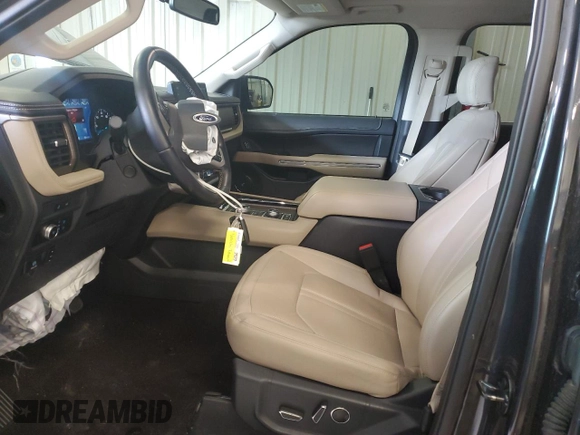 2022 Ford Expedition Limited z VIN 1FMJU2AT5NEA36558, wystawiony jako Copart lot #84229534 z przebiegiem 41 330 mil mil oraz Szkoda całkowita • Salvage title. Historia ofert i sprzedaży dostępna na DreamBid. Obrazek 7.