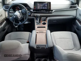 2022 Toyota Sienna LE с VIN 5TDKRKEC2NS093735, выставлен на аукционе Copart как лот 54750145 с пробегом 66 253 миль миль и Списание • Salvage title. История ставок и продаж доступна на DreamBid. Изображение 8.