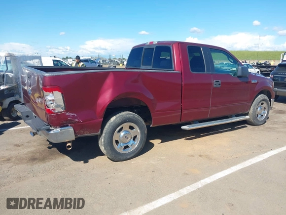 2005 Ford F-150 XLT with VIN 1FTPX125X5NB14753, listed as a IAAI auction lot 41923102 with 110,164 mi miles. Bid and sale history available at carsss.com. Image 4.
