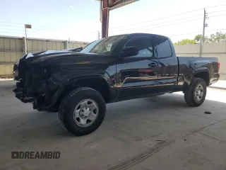 2022 Toyota Tacoma SR z VIN 3TYRZ5CN1NT017433, wystawiony jako Copart lot #56989345 z przebiegiem 34 127 mil mil oraz Szkoda całkowita • Salvage title. Historia ofert i sprzedaży dostępna na DreamBid. Obrazek 1.