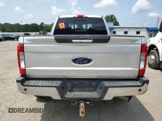 2018 Ford F-250 XL with VIN 1FT7W2BT0JEC53209, listed as a Copart auction lot 58600985 with Not provided miles and Salvage title. Bid and sale history available at DreamBid. Image 6.