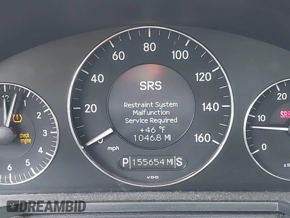 2008 Mercedes-Benz E-Class 3.0L with VIN WDBUF22X08B216886, listed as a IAAI auction lot 41950163 with 155,654 mi miles. Bid and sale history available at carsss.com. Image 6.