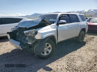 2019 Toyota 4Runner SR5 with VIN JTEBU5JR0K5695394, listed as a Copart auction lot 55234935 with 97,522 mi miles and Salvage title. Bid and sale history available at DreamBid. Image 1.