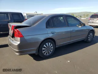 2005 Honda Civic Sdn LX with VIN 2HGES16525H628123, listed as a Copart auction lot 52531605 with 175,539 mi miles and Salvage Title. Bid and sale history available at carsss.com. Image 3.