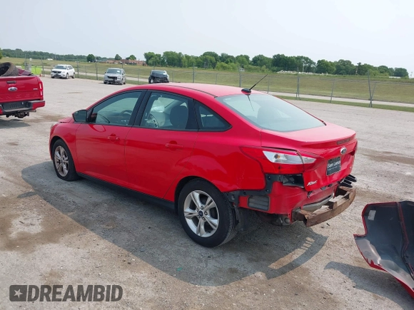 2013 Ford Focus SE z VIN 1FADP3F25DL314809, wystawiony jako IAAI lot #42399393 z przebiegiem 159 394 mil mil oraz . Historia ofert i sprzedaży dostępna na DreamBid. Obrazek 3.