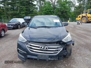 2017 Hyundai Santa Fe 2.4L z VIN 5XYZTDLBXHG431230, wystawiony jako IAAI lot #42302492 z przebiegiem 185 291 mil mil oraz . Historia ofert i sprzedaży dostępna na DreamBid. Obrazek 12.