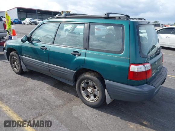 2001 Subaru Forester L with VIN JF1SF635X1H717371, listed as a IAAI auction lot 41719771 with 221,590 mi miles. Bid and sale history available at carsss.com. Image 3.